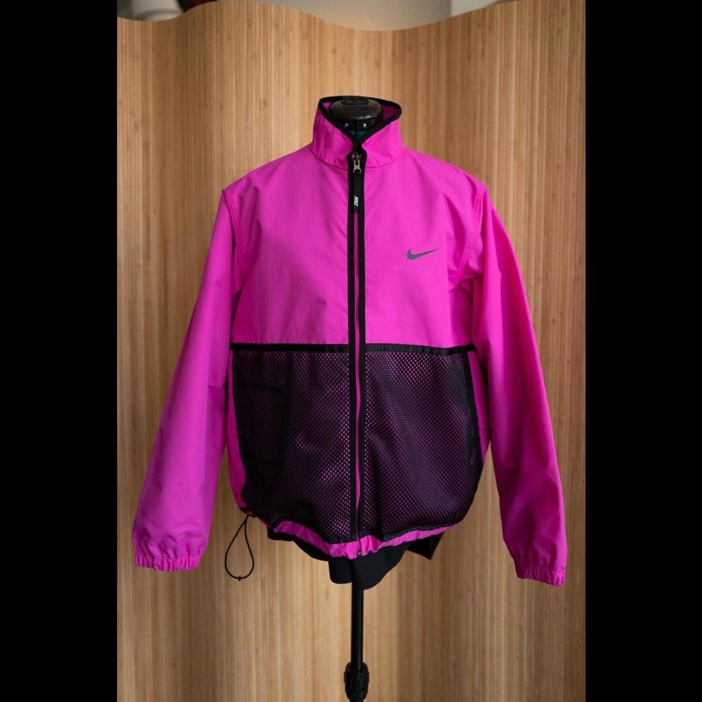Nike Supreme Windbreaker Hot Pink M